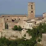 La Vecchia Cartiera Hotel Colle Val D'Elsa