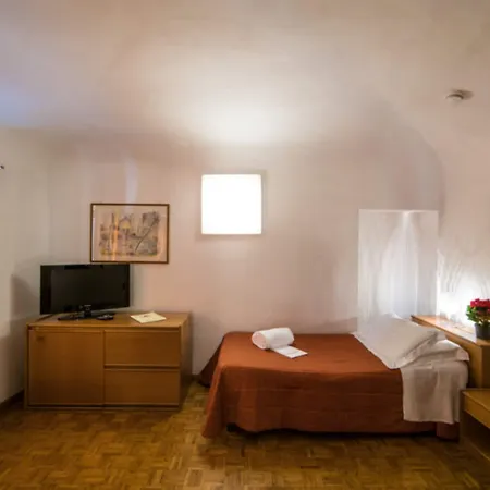 La Vecchia Cartiera 3* كولّي فال ديلسا