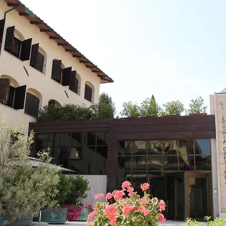 La Vecchia Cartiera קולה ואל ד'אלזה