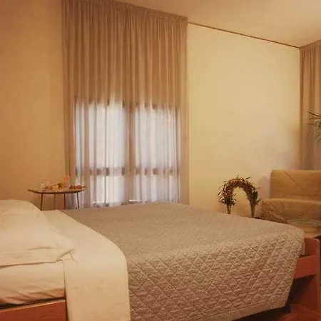 La Vecchia Cartiera Hotel Colle Val D'Elsa
