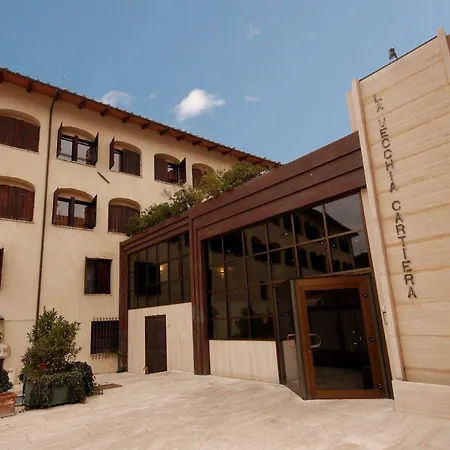 La Vecchia Cartiera 3* Colle Val D'Elsa